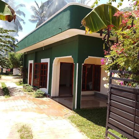 Inn On The Bay Home Passikudah Buitenkant foto